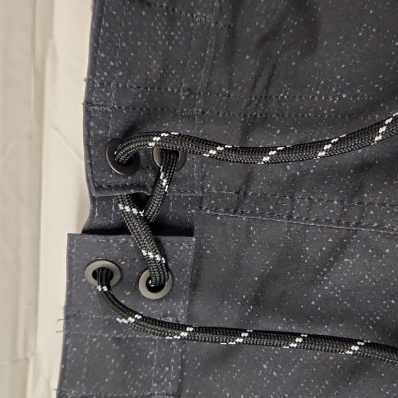 NWT George Men's sz L/G (36-38) Swimtrunks lined. 2 front & 1 back pockets - Picture 2 of 8